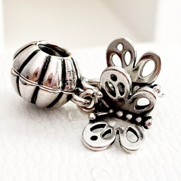 PAIR of Pandora charm dangle " Friends forever " #790531 - Picture 7 of 14